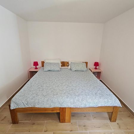 Apartments By The Sea Veli Losinj, Losinj - 8031 المظهر الخارجي الصورة