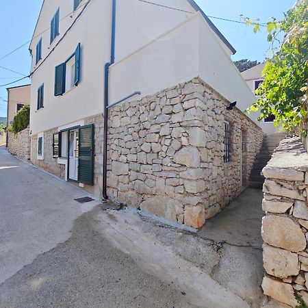 Apartments By The Sea Veli Losinj, Losinj - 8031 المظهر الخارجي الصورة