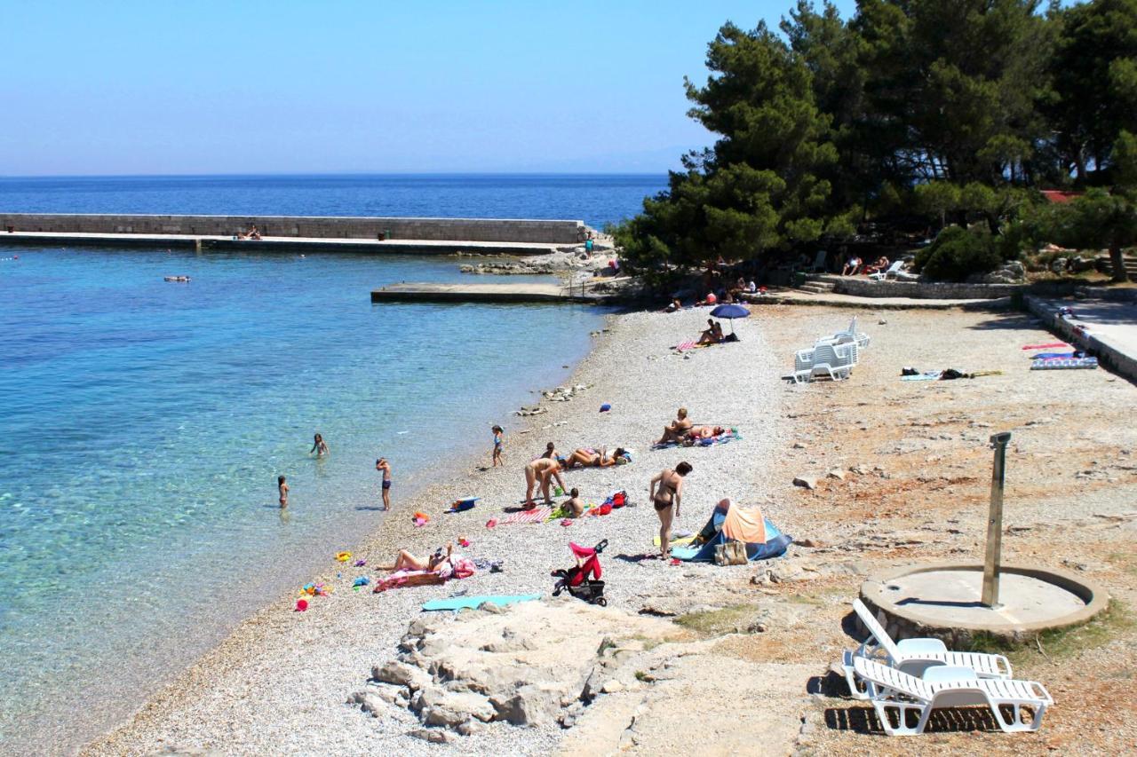 Apartments By The Sea Veli Losinj, Losinj - 8031 المظهر الخارجي الصورة