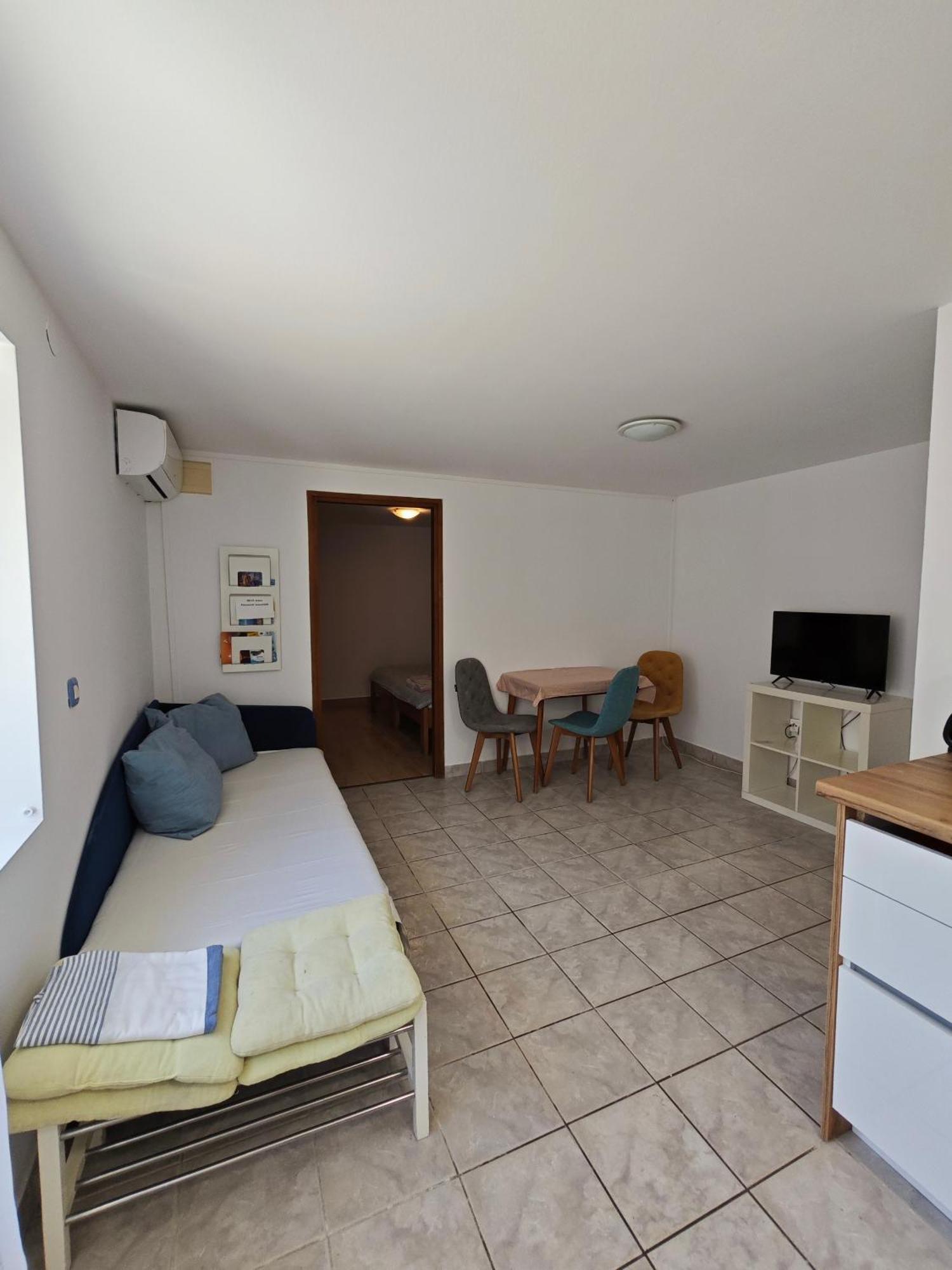 Apartments By The Sea Veli Losinj, Losinj - 8031 الغرفة الصورة