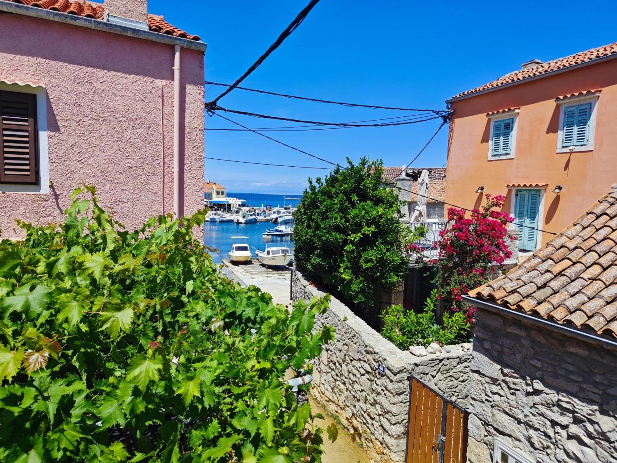Apartments By The Sea Veli Losinj, Losinj - 8031 المظهر الخارجي الصورة
